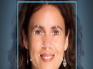 حذر المدعي العام من استخدام برنامج التعرف على الوجه