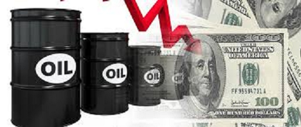 زيادة أسعار النفط وانخفاض كبير في أسعار البنزين الأمريكي