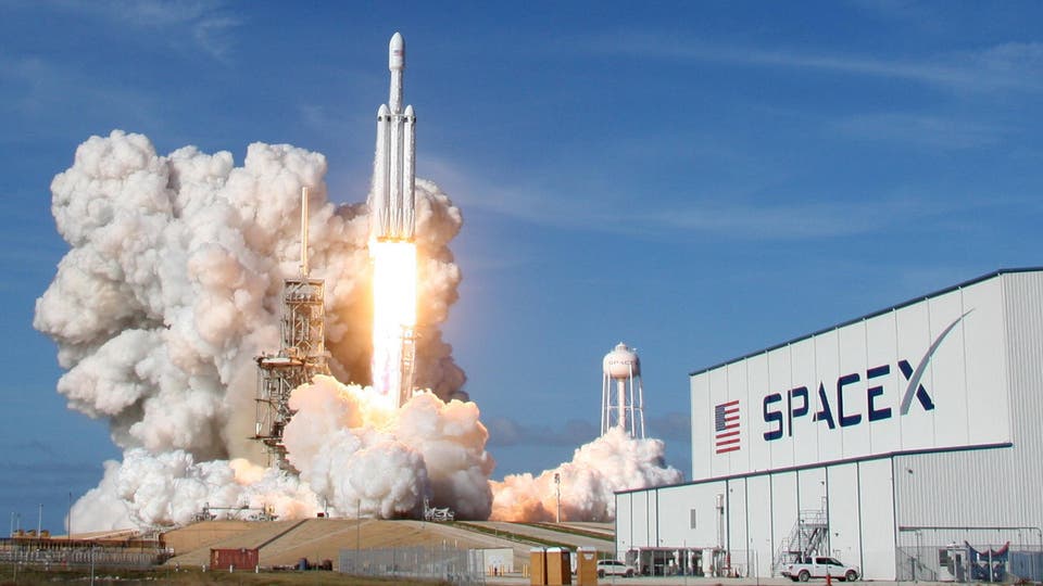 تفاصيل توقيع مذكرة ضد شركة SpaceX