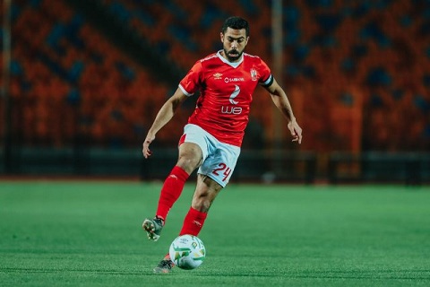أحمد فتحى يتخذ قرار هام بخصوص تعاقده واستمراره  مع النادي الأهلي